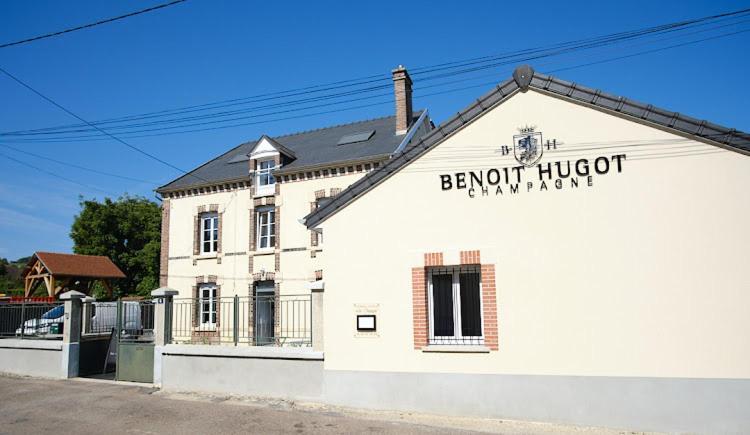 Les Doyennes Bed & Breakfast Brugny-Vaudancourt Exterior photo